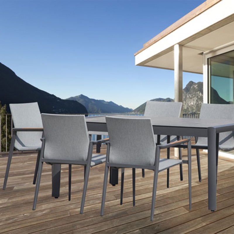 Table de repas pour jardin en aluminium gris et plateau en verre trempé 6 convives - ROAD