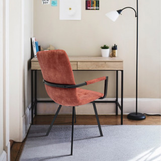 Lot de 2 fauteuils capitonnés en velours rouge, accoudoirs et piètement en métal noir - NAMI
