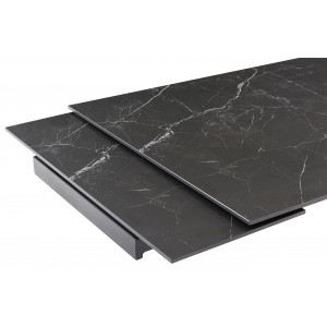 Table de repas extensible 160/240 cm en céramique noir marbré mat et pieds filaires inclinés métal noir - INDIANA 01