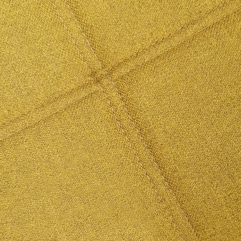 Lot de 2 chaises en tissu jaune surpiqué avec piètement chêne - BETI