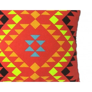 Coussin motif tribal rouge 45*45 - TRIBE