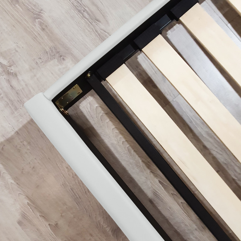 Lit double 140 x 190 cm en simili blanc + sommier fixe - PANDORA