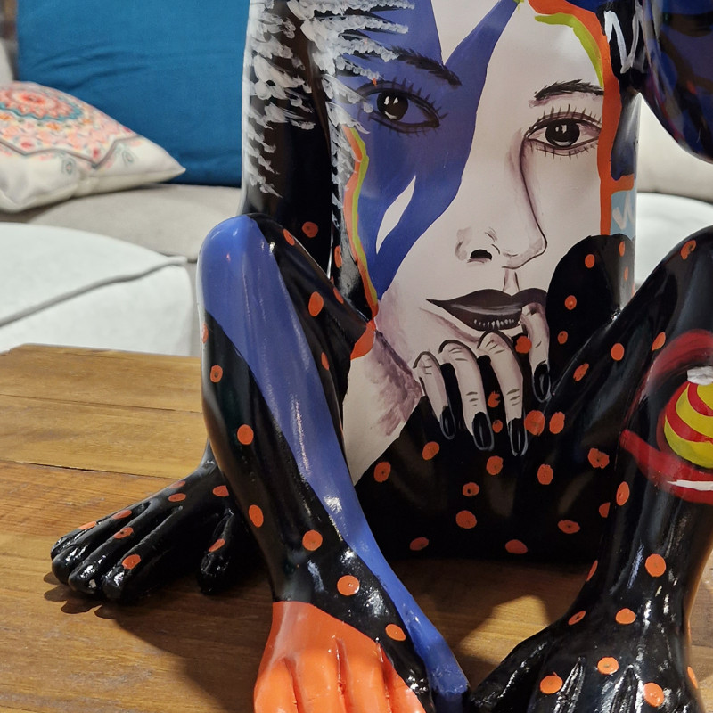 Statue singe main sur les yeux et dessins pop art H39 cm - RAFIKI