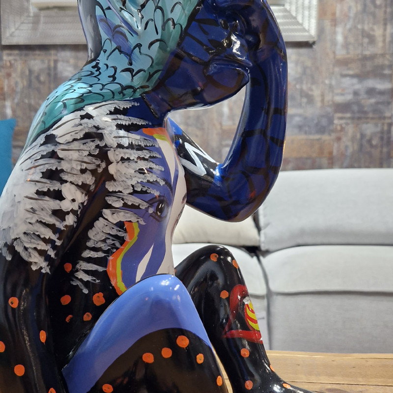 Statue singe main sur les yeux et dessins pop art H39 cm - RAFIKI