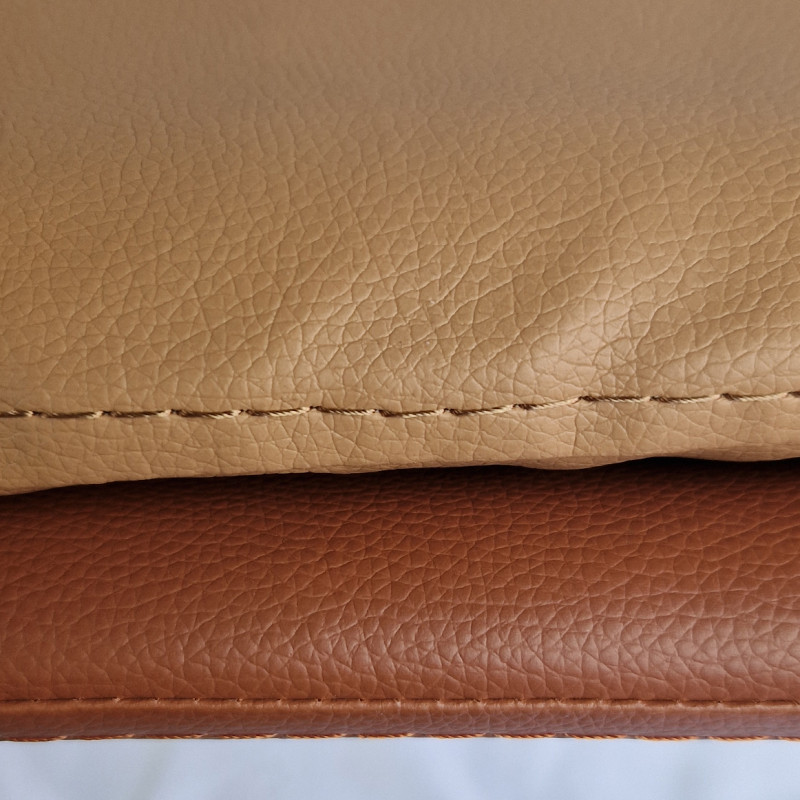 Lot de 4 Chaises en Simili Marron avec Coussin Assise Détachable et Piètement en Métal Noir  - RUZAN