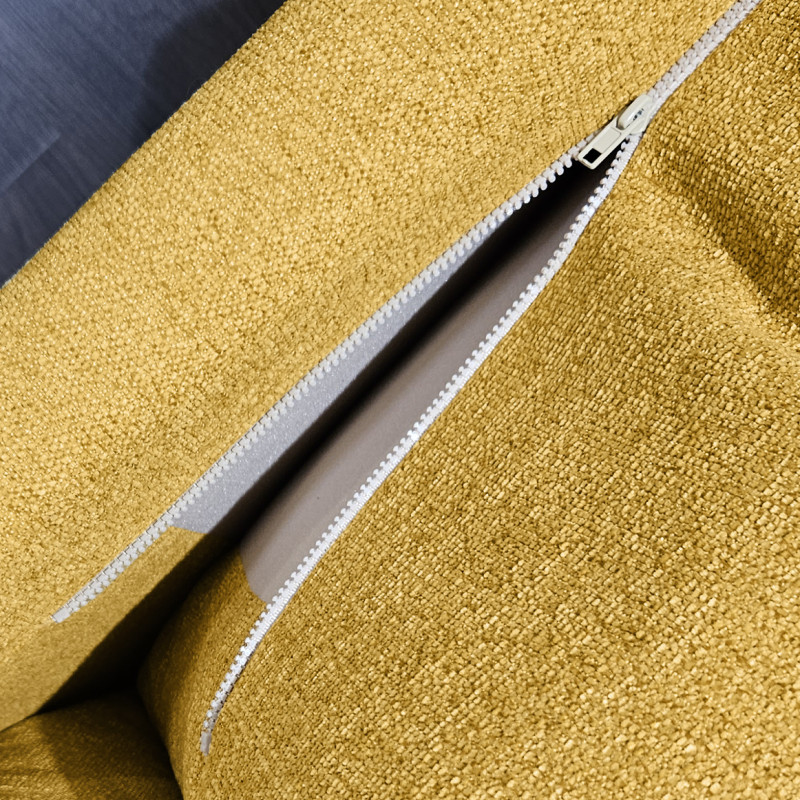 Fauteuil avec Coussins Déhoussables Revêtement en Tissu Chiné Jaune et Pieds en Métal Noir - BOON