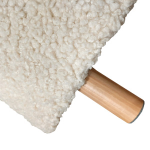 Pouf / repose-pieds en tissu doux bouclette blanc cassé imitation laine pieds en bois - cocooning cosy - SHAUN