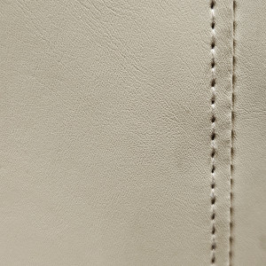 Lot de 2 Chaises Rotatives 180° avec Accoudoirs en Tissu Chiné et Simili Beige Pieds en Métal Noir - DUFFY