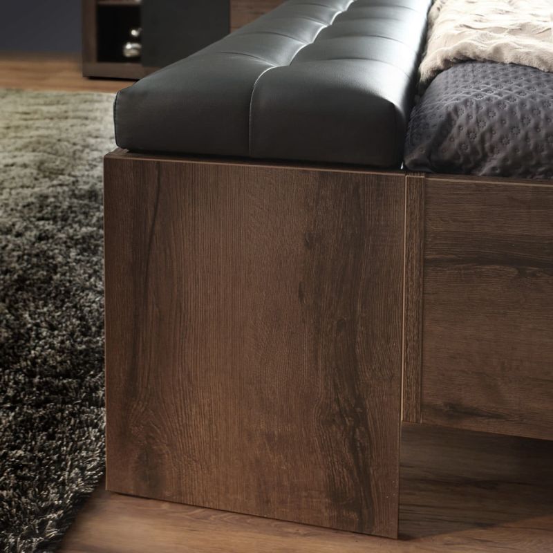 Banc coffre L185 cm décor chêne foncé assise capitonnée noir - RIVIERA