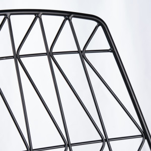 Lot de 2 tabourets de bar filaires en métal noir avec motifs géométriques repose-pieds et coussin en simili - KIRK