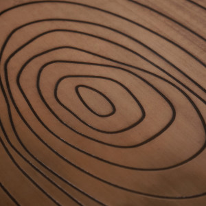 Table Basse 120 cm Plateau avec Rainures ovale en Métal Cuivré et Piètement en Métal Effet Noir - FINN