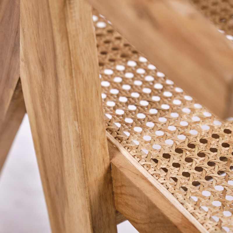 Fauteuil lounge en bois massif avec cannage en rotin - BRUNO