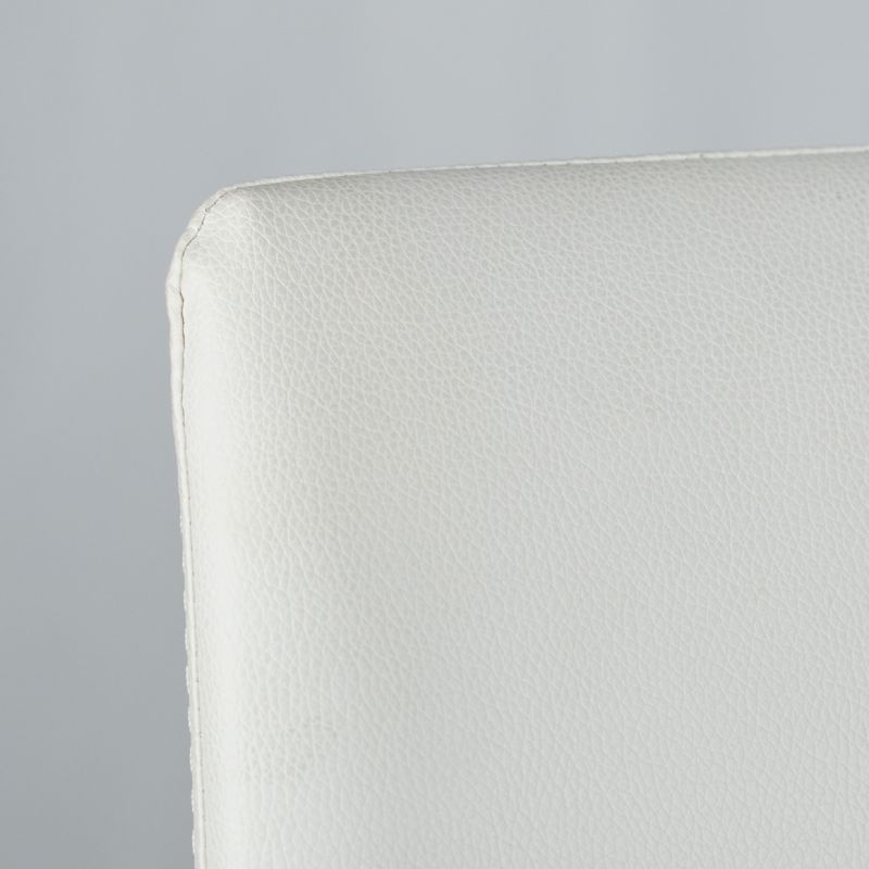 Lot de 4 chaises empilables en simili blanc et 4 pieds en acier - LUFY