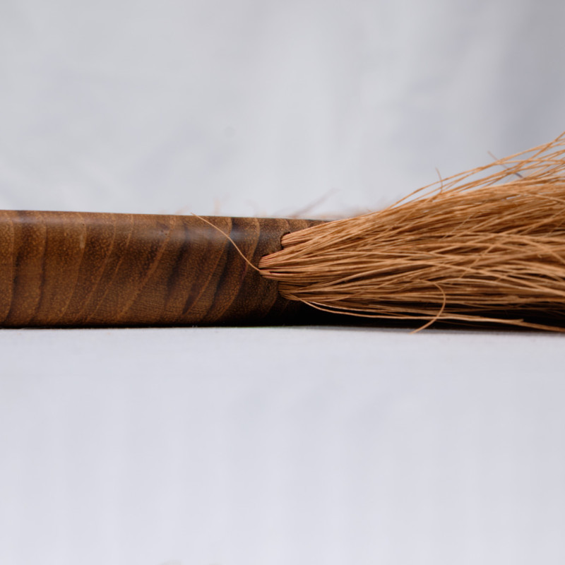 Lot de 2 grandes brosses rondes de nettoyage en bois de teck et fibre de palmier avec manche - LOFI 01