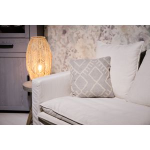 Lot de 2 coussins carrés 40 x 40 cm en coton brodé avec motifs dessin tribal abstrait gris et écru - FLARE