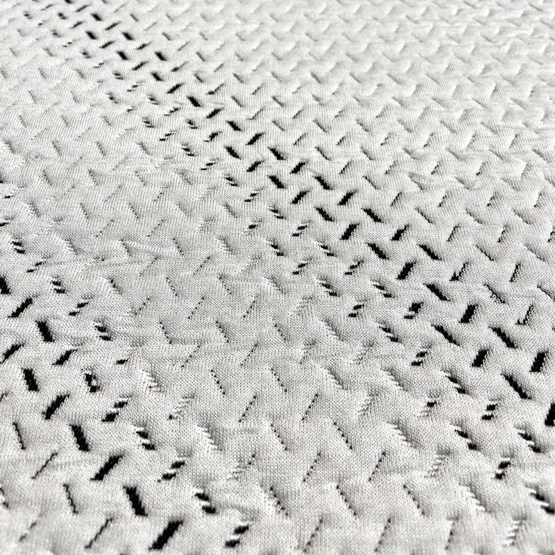 Surmatelas confort 140 x 190 cm mousse mémoire de forme thermorégulatrice et gel AirFeel™ maintien 3 zones – MARY