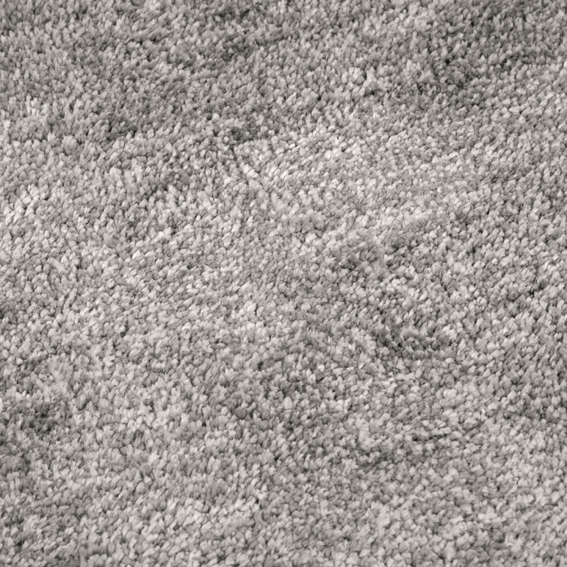 Tapis 140 x 200 cm rectangulaire en tissu doux gris clair argenté à poils courts - COSMOS