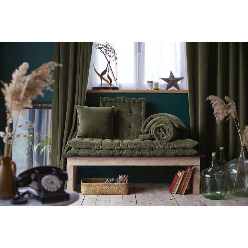 Coussin Carré 45 x 45 cm en Velours de Coton Vert Déhoussable avec Passepoil en Jute - MIRABEL