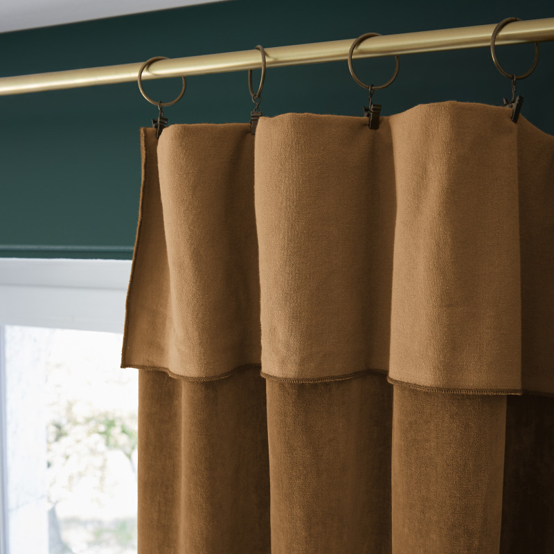 Rideau Ajustable 140 x 270 cm en Velours de Coton Camel avec 8 Anneaux à Pince en Métal Couleur Argent Antique - MIRABEL
