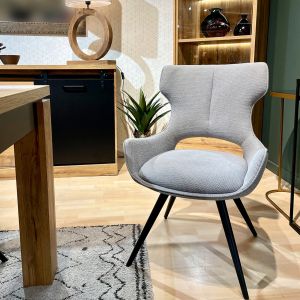 Lot de 2 chaises pivotantes 180° en tissu doux gris clair avec pieds métal noir évasés - SEVILLE
