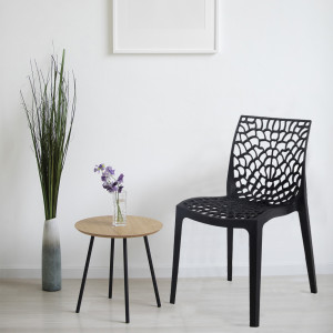 Lot de 2 Chaises de Repas Ajourées et Empilables en Polypropylène Noir - Design Moderne et Tendance - GRUYER 2