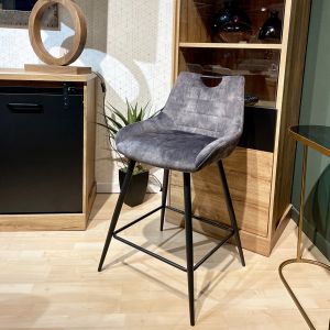 Lot de 2 tabourets de bar capitonnés en velours gris anthracite avec poignée et pied métal noir - BRANDY