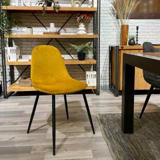 Lot de 4 chaises de repas en tissu velours jaune moutarde avec pieds métal noir – BIBA 2