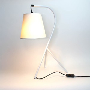 Lampe chevet design à trépied - abat-jour en suspension - Blanc - Modèle CAMPANA