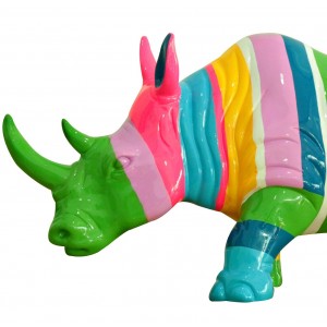 Statue rhinocéros décoration  multicolore corne verte - objet design moderne